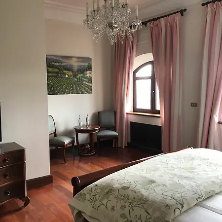Hotell Casa Palacio Villazambra 4*