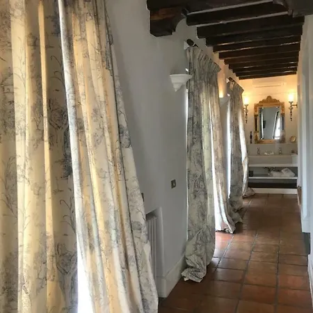 Hotell Casa Palacio Villazambra 4*