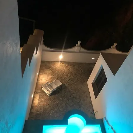 Hotell Casa Palacio Villazambra
